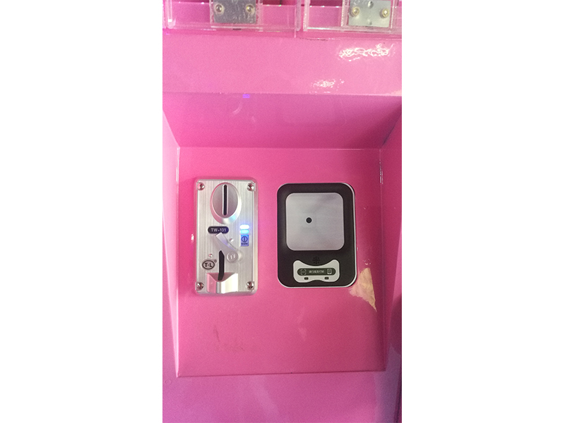 Changyao-Lipstick Challenge Game Vending Machine | Makeup Vending Machine-5